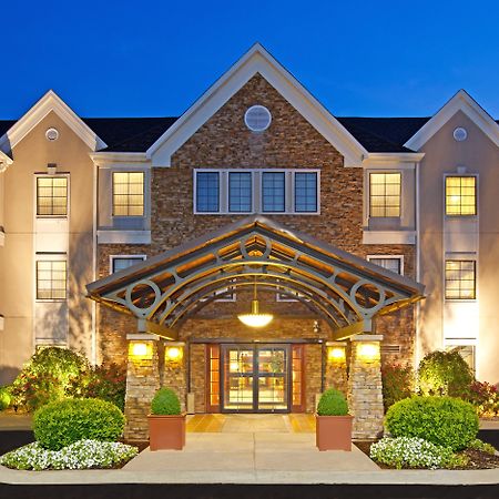 Staybridge Suites Louisville - East By Ihg Екстериор снимка